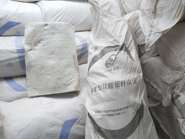 標準型硅酸鋁纖維毯